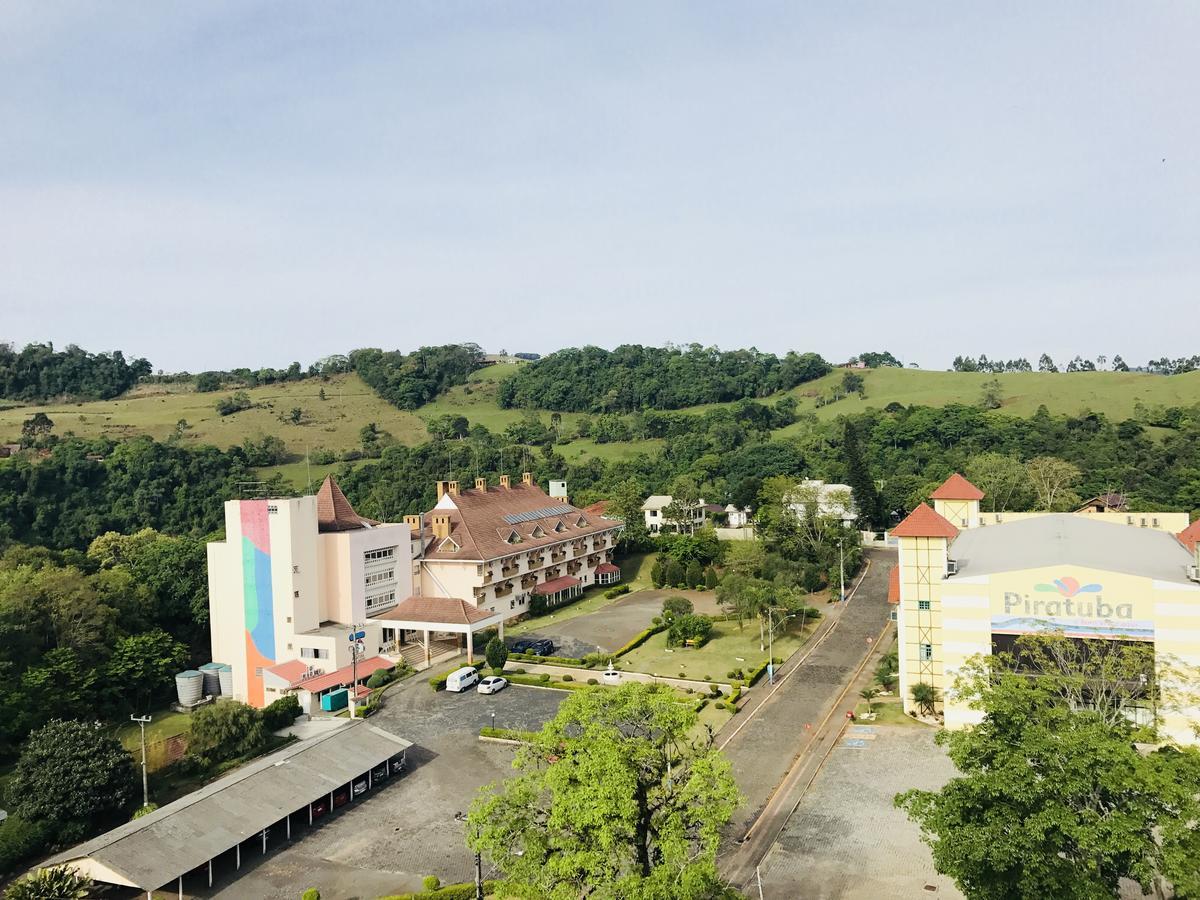 Apartmán Cobertura Edf. Gm Piratuba Exteriér fotografie